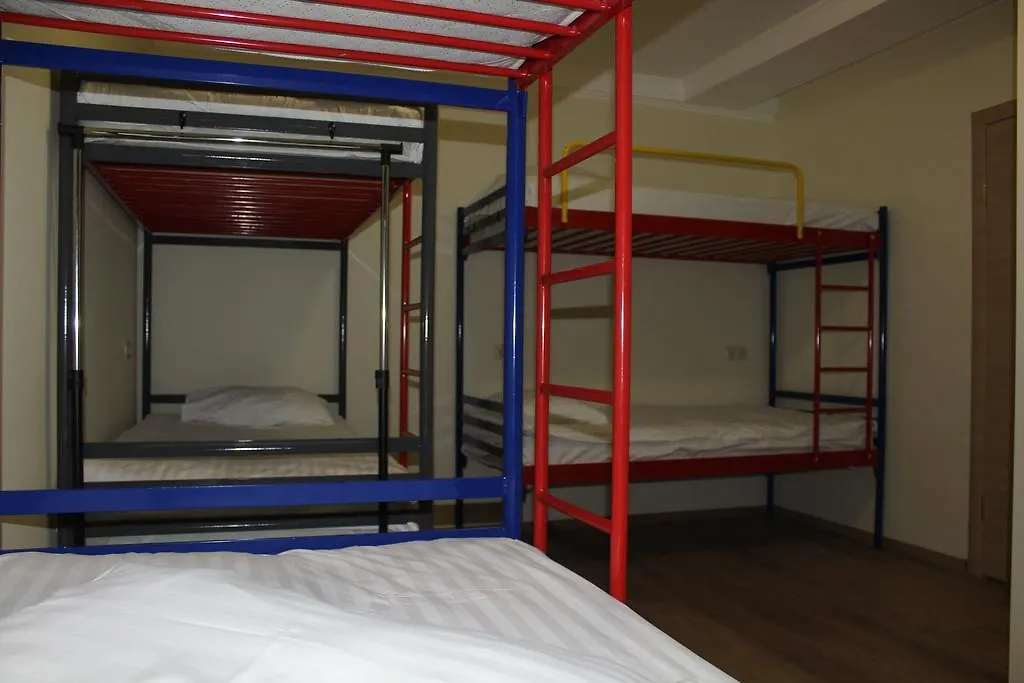 Apartment On Zoolohichna Street 12/15 קייב