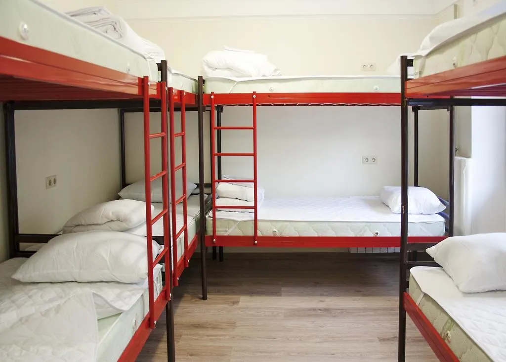 Apartment On Zoolohichna Street 12/15  קייב